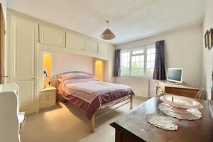 Photo 24- click for photo gallery